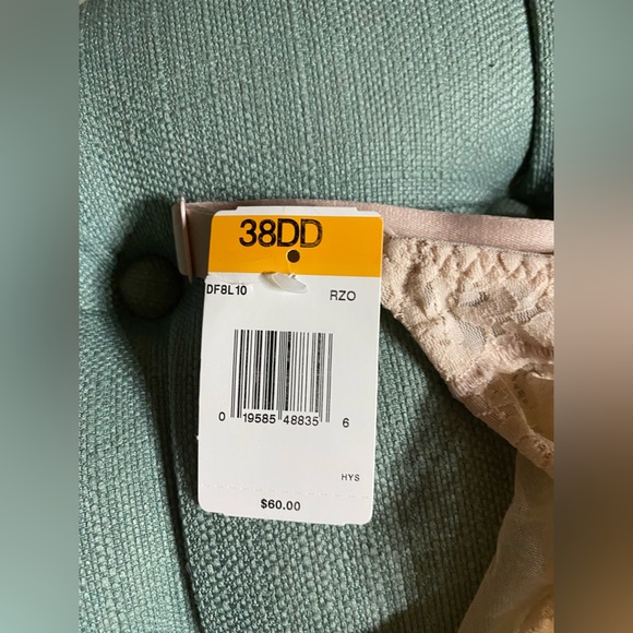 38dd underwire shaper - Picture 3 of 5